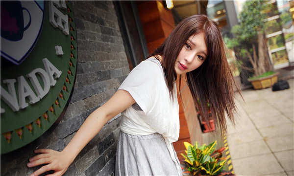 昌黎想找一个女性生孩子给报酬-｛找个女人生孩子多少钱｝